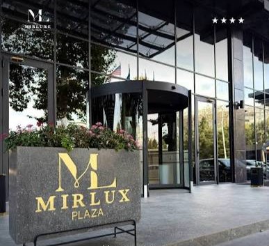 Mir Luxe Plaza Hotel
