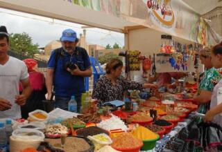 Usbekistanreise beim jährlichen Festival "Silk and Spices"