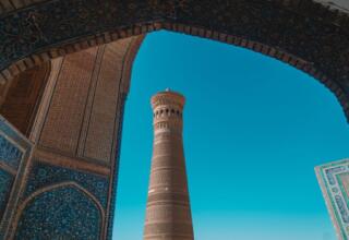 ヒヴァへの一日ツアー