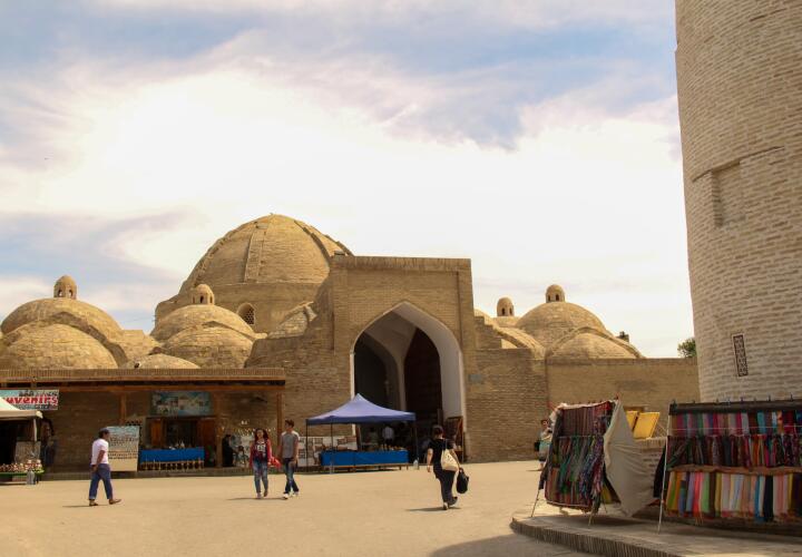 ウズベキスタンの古代都市へ