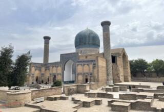 Usbekistan Tour mit dem Zug