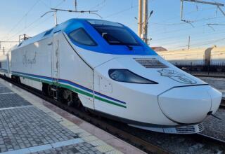 Buchara & Samarkand mit dem Zug