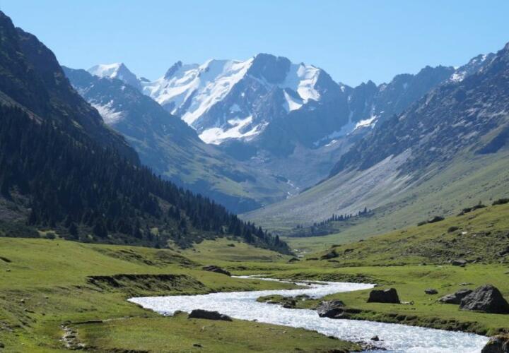 Central Asia Budget Tour