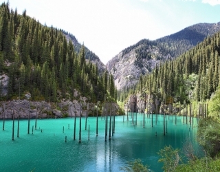 Charyn Canyon – Kayindy – Kolsai lakes from Almaty