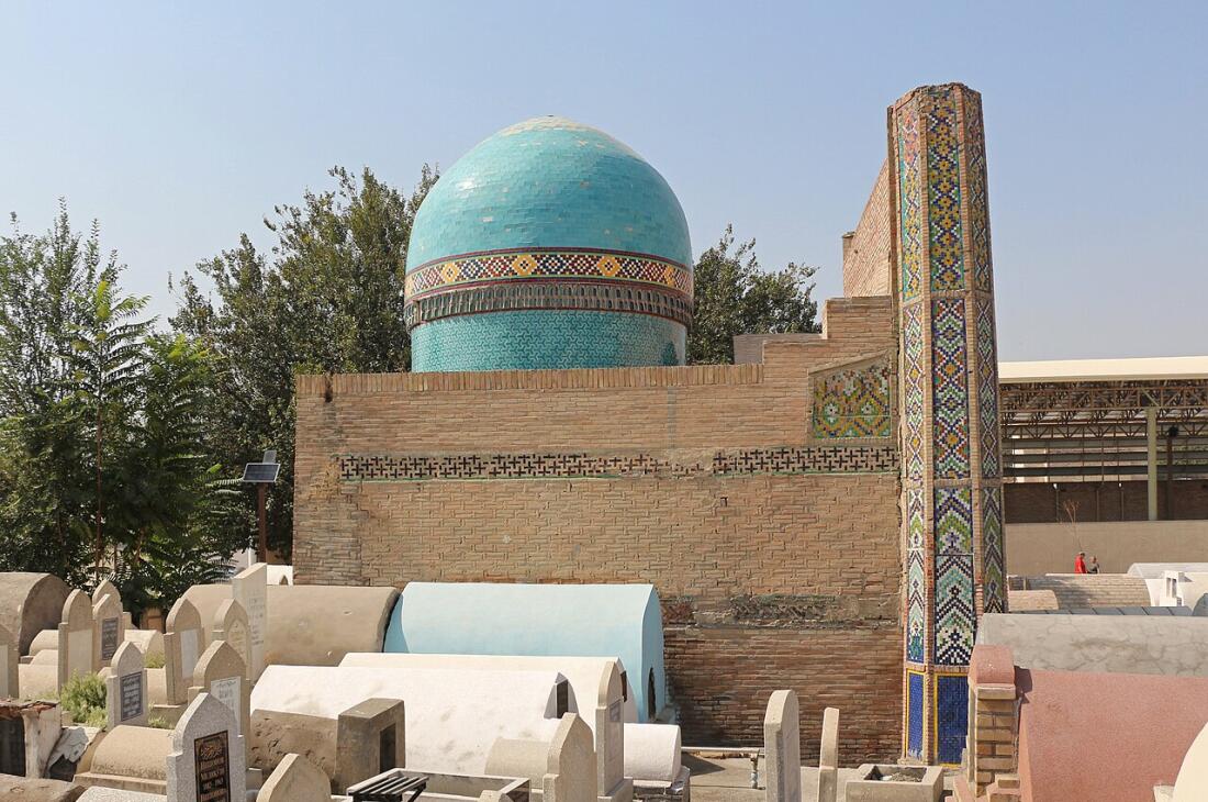 Main photo